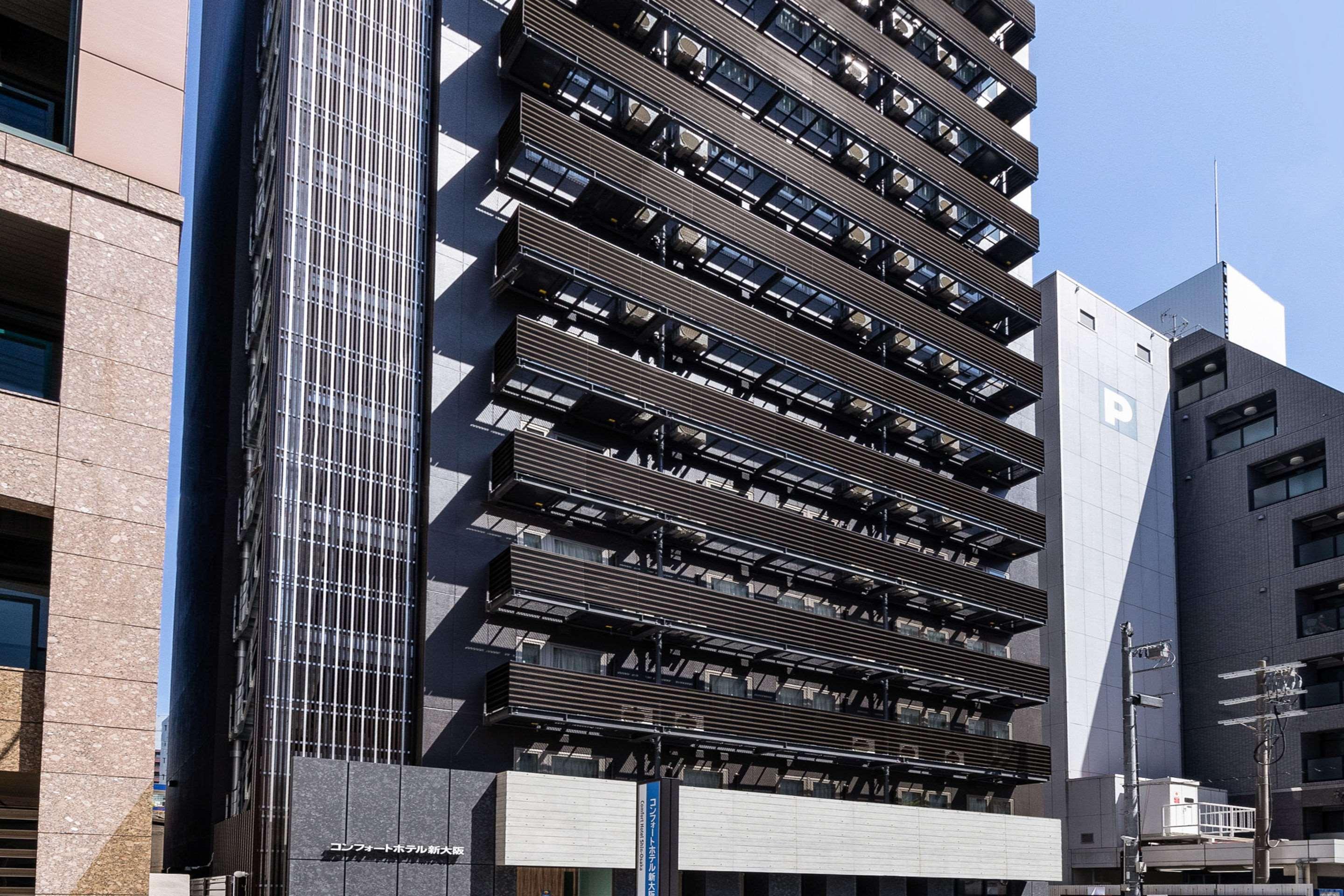 Comfort Hotel Shin-Osaka Exterior photo